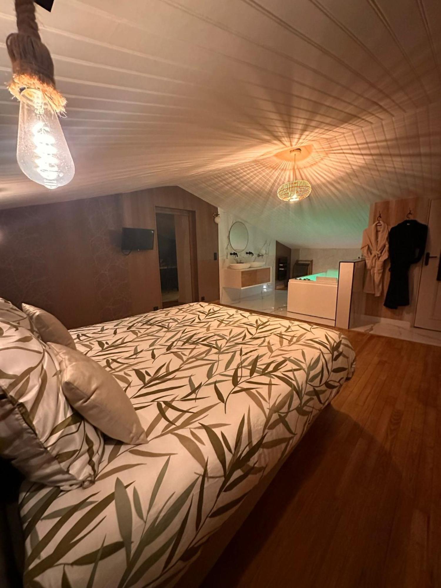 "Les Hauts Du Marquet" - Meuble De Tourisme 5 Etoiles - Gite De Groupe 15 Personnes En Cevennes - Piscine A Debordement - Balneo - Sauna - Nature Saint Jean du Pin Dış mekan fotoğraf